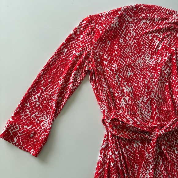 Diane Von Furstenberg-Wrap Dress-Serpent-Simple Tango Red-White-Classic-Size 8 - Picture 10 of 15